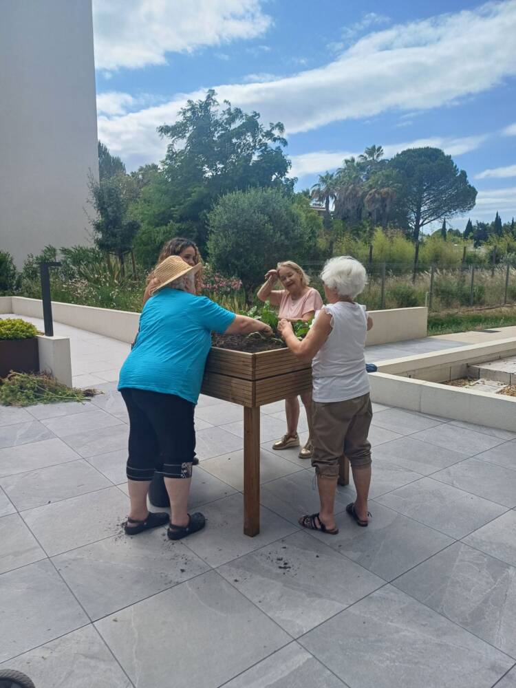 Lire la suite à propos de l’article Résidence Amassa à Juvignac : des initiatives pour favoriser le bien-être et le vivre-ensemble